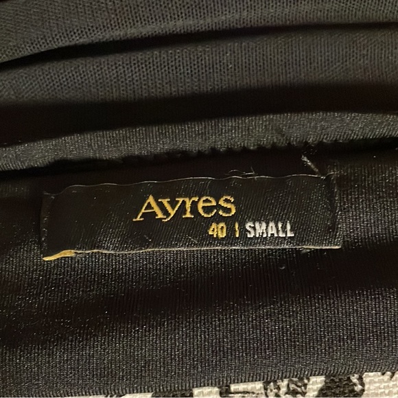 Ayers dress - Picture 7 of 7